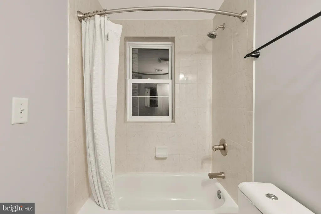 Additional image 24 of 3534 10th Street NW Unit 200, Washington, DC 20010