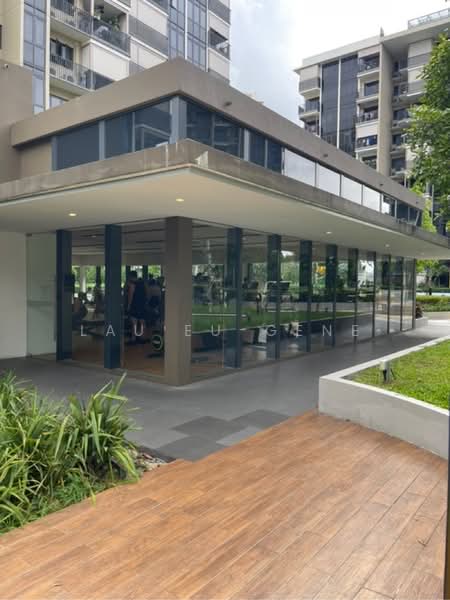 Additional image 19 of 82 Compassvale Bow