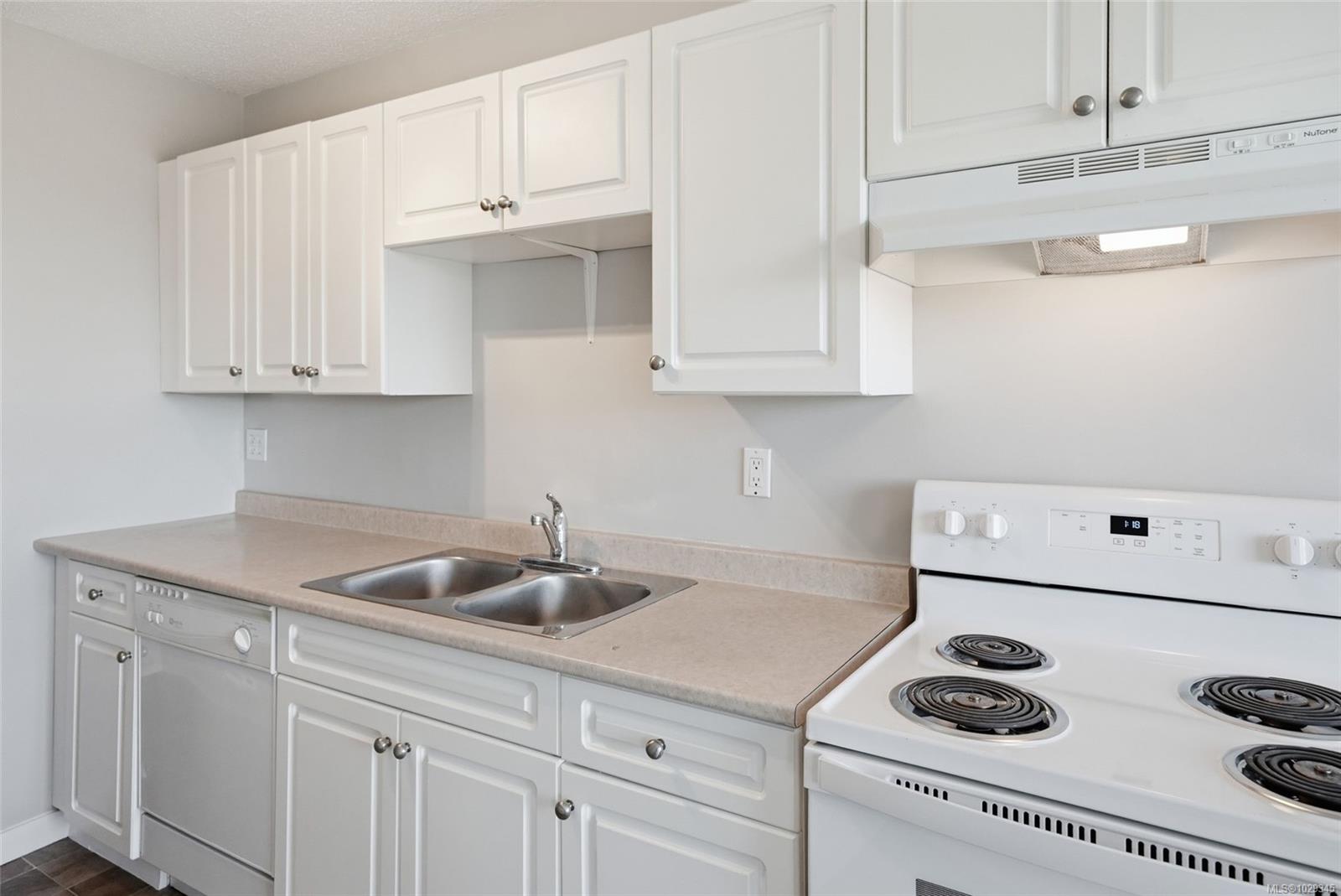 Additional image 4 of 208A-6231 Blueback Road, Nanaimo, BC, V9V 1J3