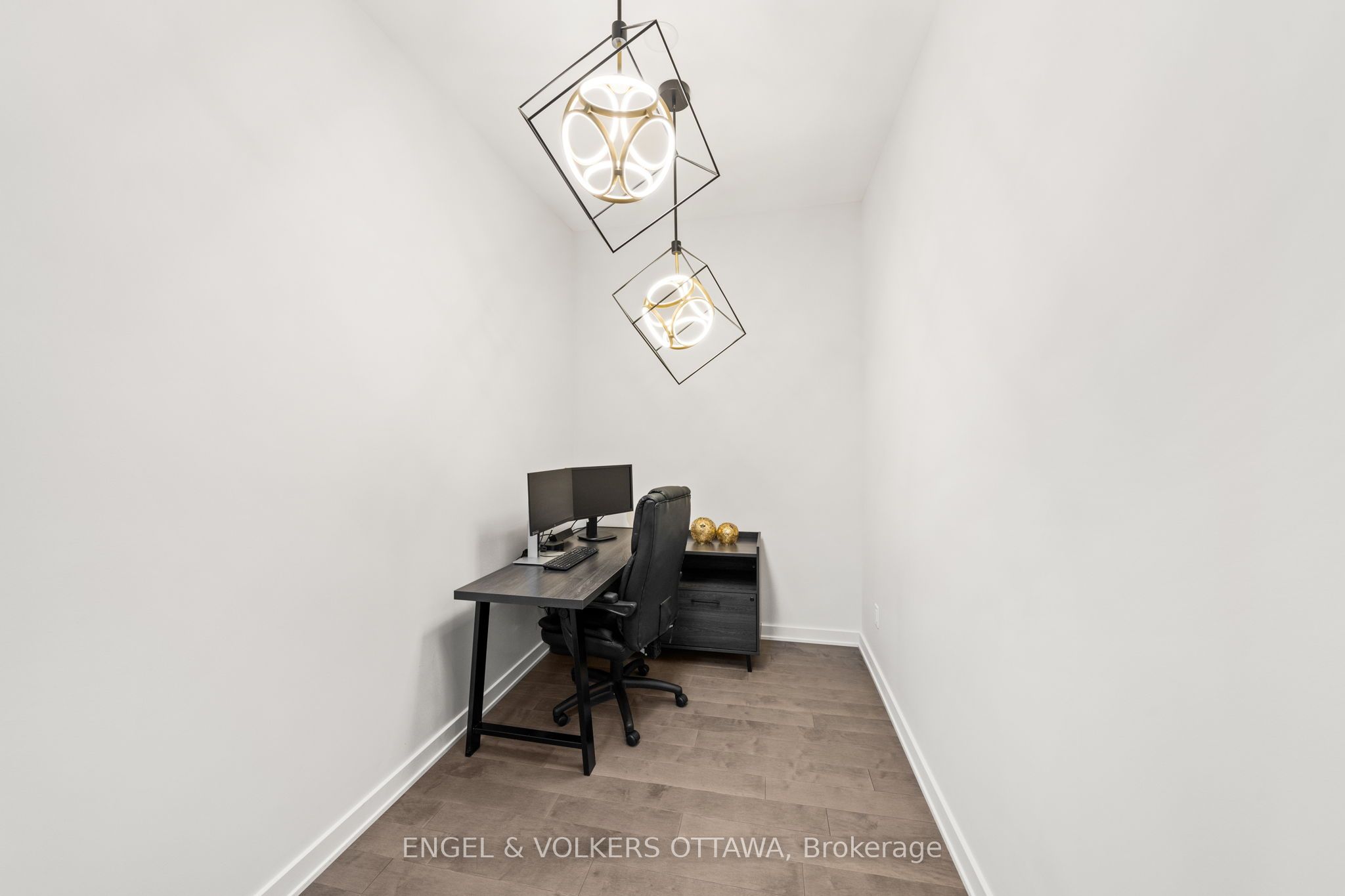 Additional image 6 of 250 Shuttleworth Drive, Ottawa, ON, K1T 0T4