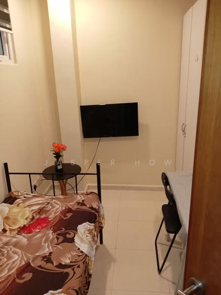 Additional image 3 of 723A east coast Road