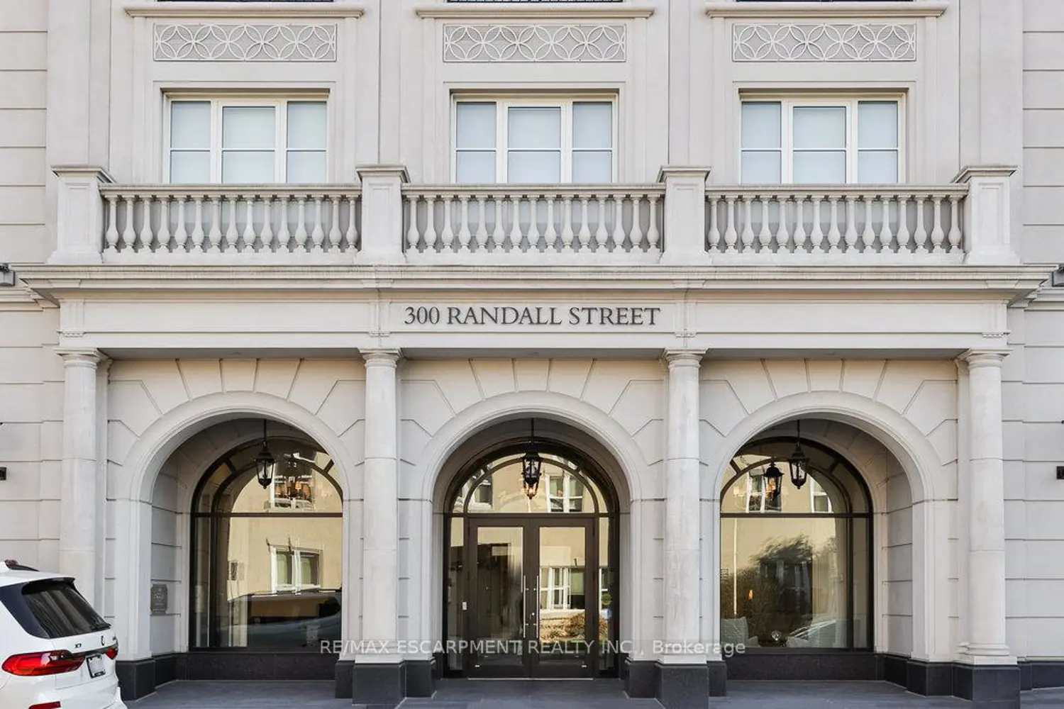 300 Randall Street 212