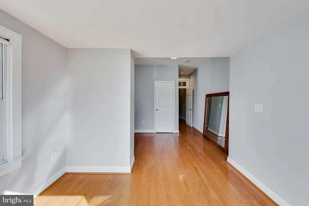 Additional image 25 of 1006 Otis Place NW, Washington, DC 20010