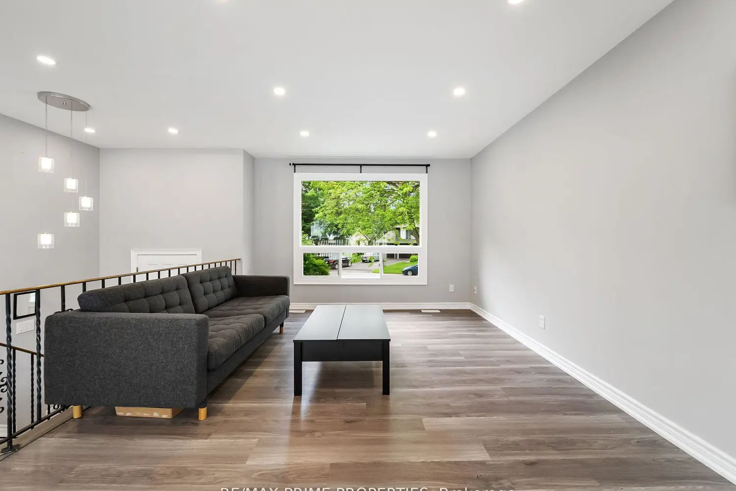 Additional image 5 of 691 Glen Crescent