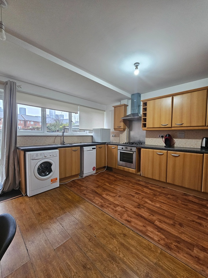 Additional image 5 of Room in a Shared House, Bankwell Street, M15, N1 7GU