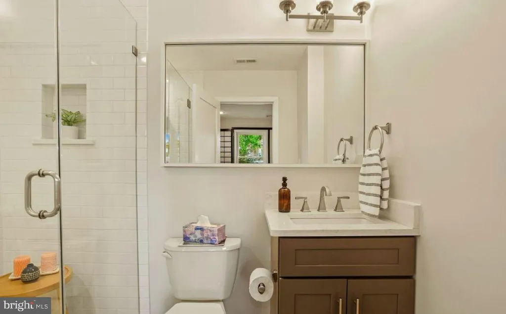 Additional image 12 of 5410 3rd Street NW Unit 201, Washington, DC 20011