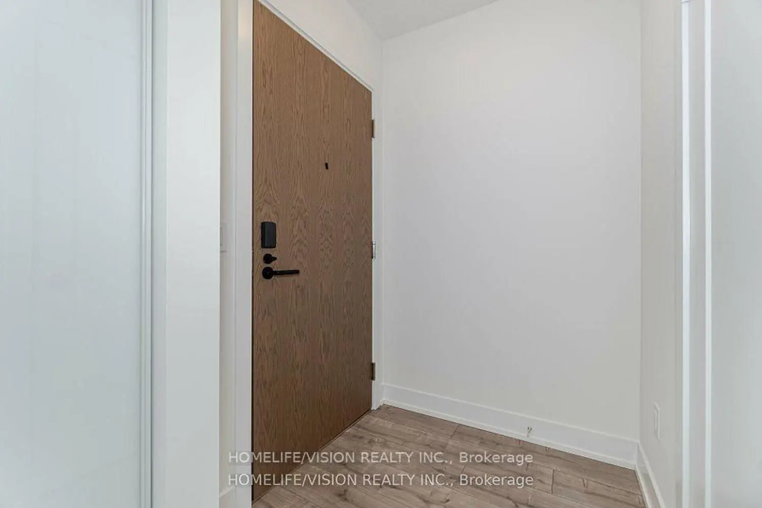 Additional image 11 of 10 Eva Road Ph06