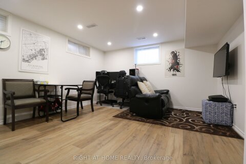 Additional image 7 of Lower-823 Sanok Drive, Pickering, ON, L1W 2R1