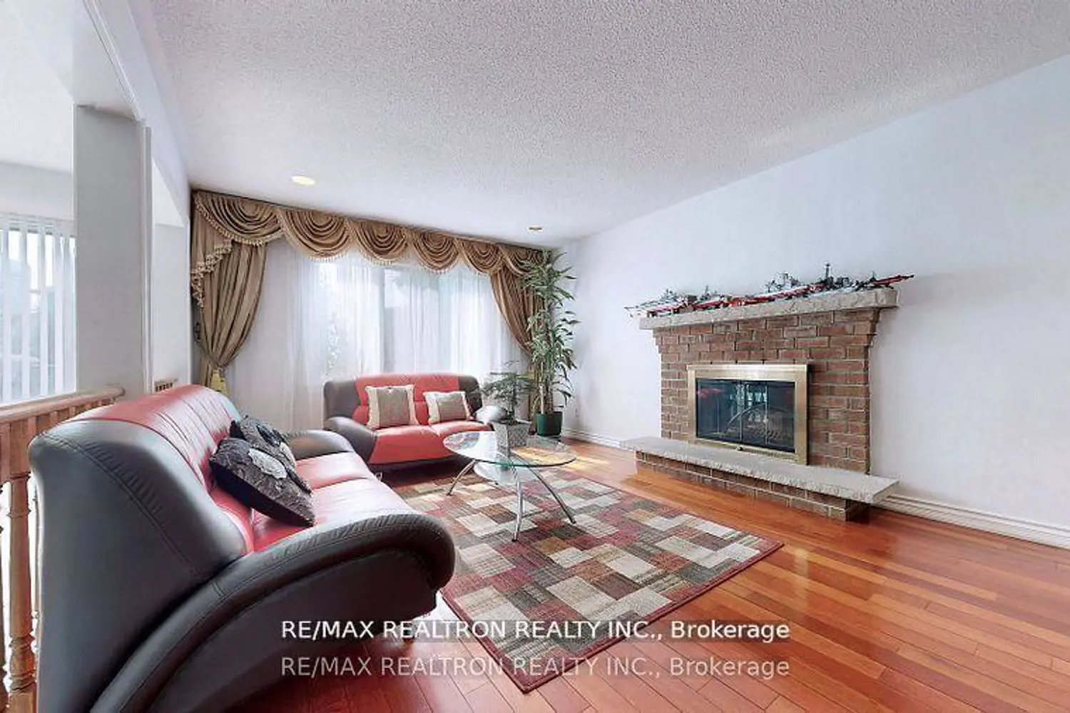 Additional image 2 of 72 Spanhouse Crescent