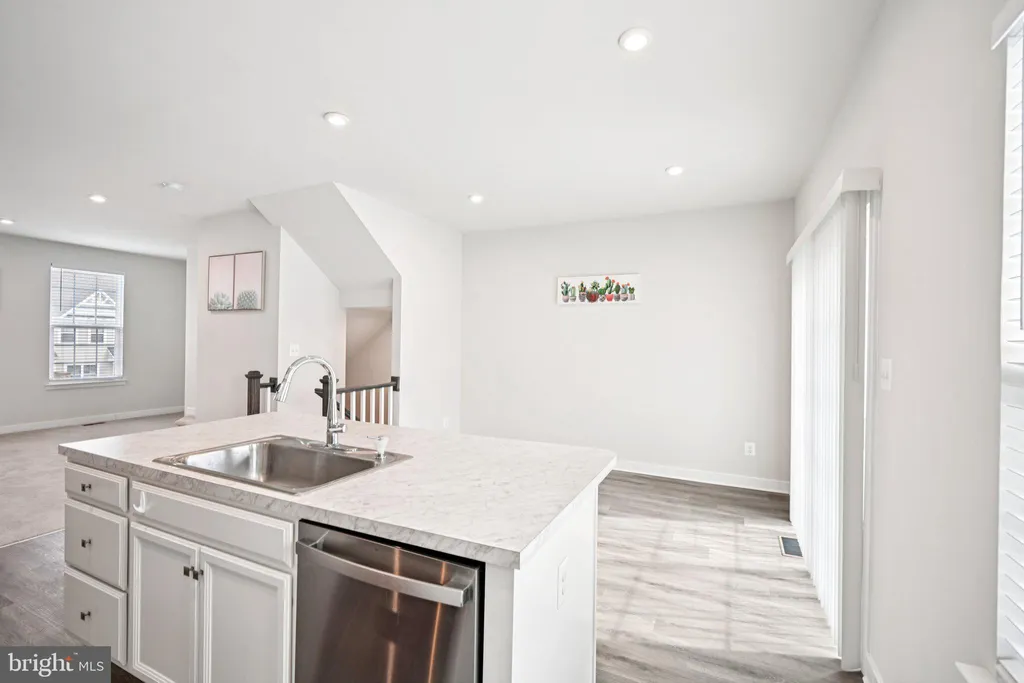 Additional image 11 of 2055 Rivers Drive, Newark, DE 19702