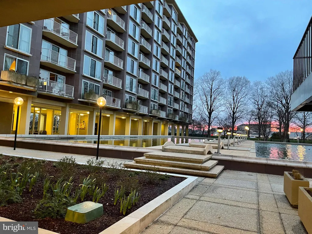 Additional image 44 of 520 N Street SW Unit S317, Washington, DC 20024