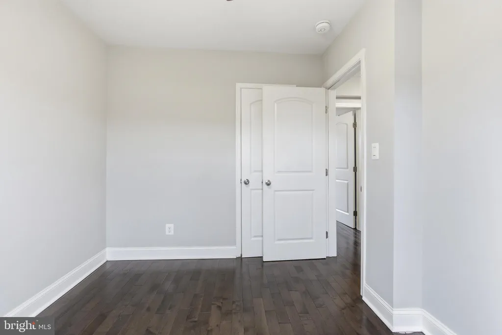 Additional image 15 of 409 36th Street NE, Washington, DC 20019