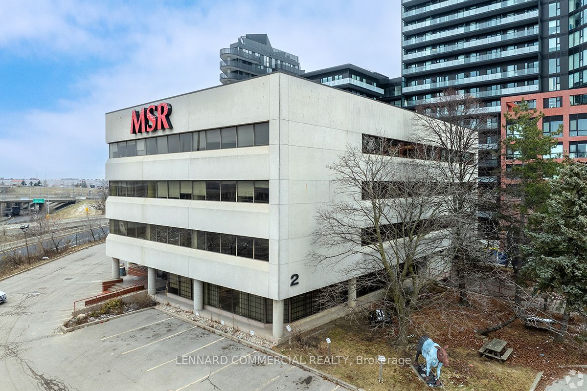 Additional image 2 of 303-2 Tippett Road, Toronto, ON, M3H 2V2