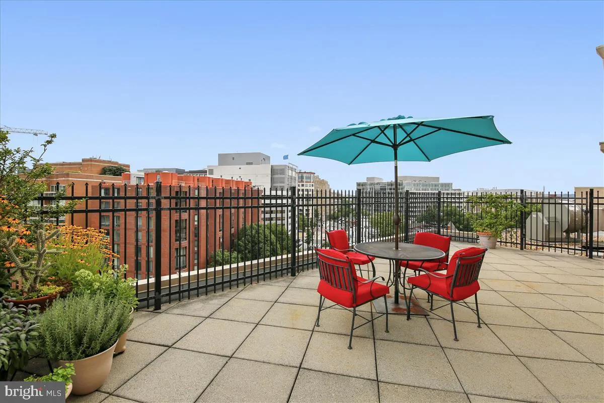 Additional image 71 of 2201 L Street NW Unit 500, Washington, DC 20037