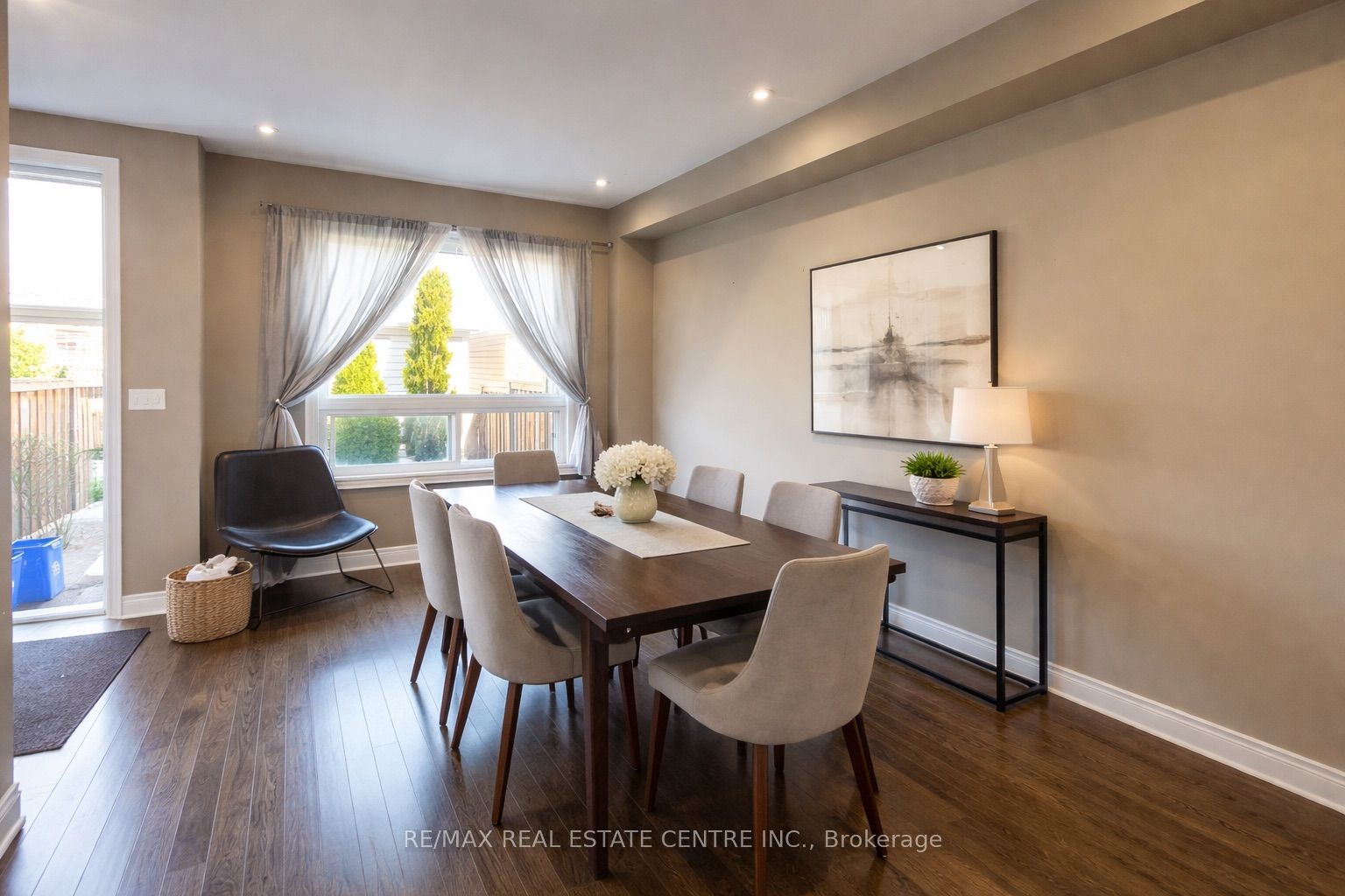 Additional image 4 of 2491 Postmaster Drive, Oakville, ON, L6M 0L5