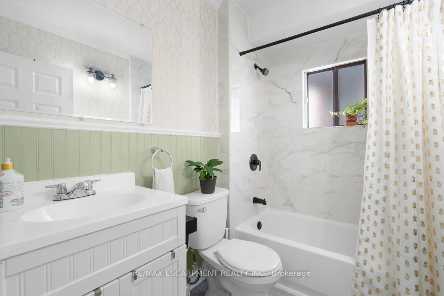 Additional image 13 of 133 Frederick Avenue