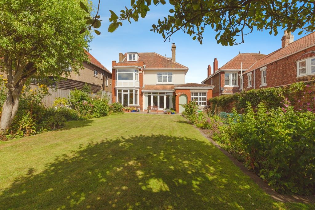 Additional image 17 of 5 bed detached house for saleElm Grove, Hartlepool TS26