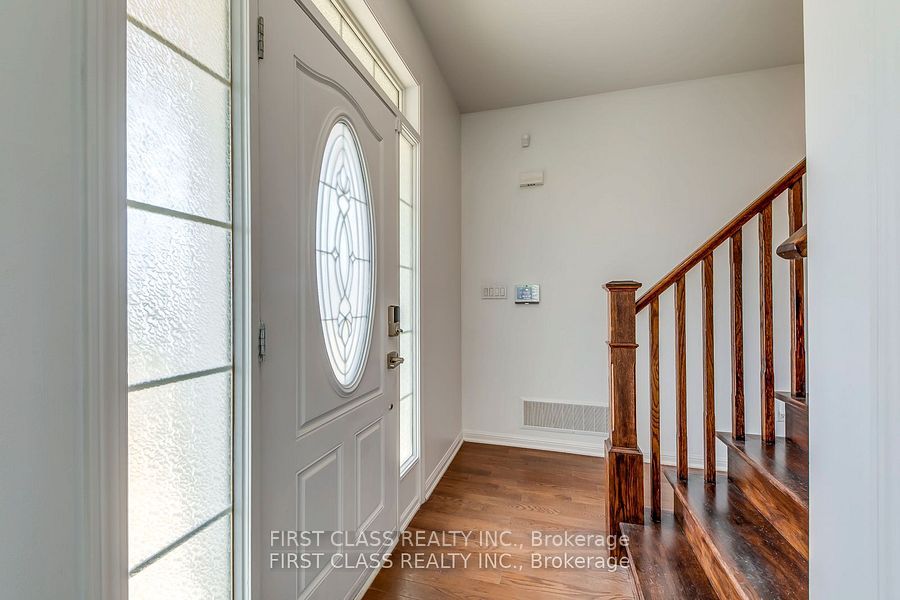 Additional image 4 of Main-720 Savoline Boulevard, Milton, ON, L9T 0X4