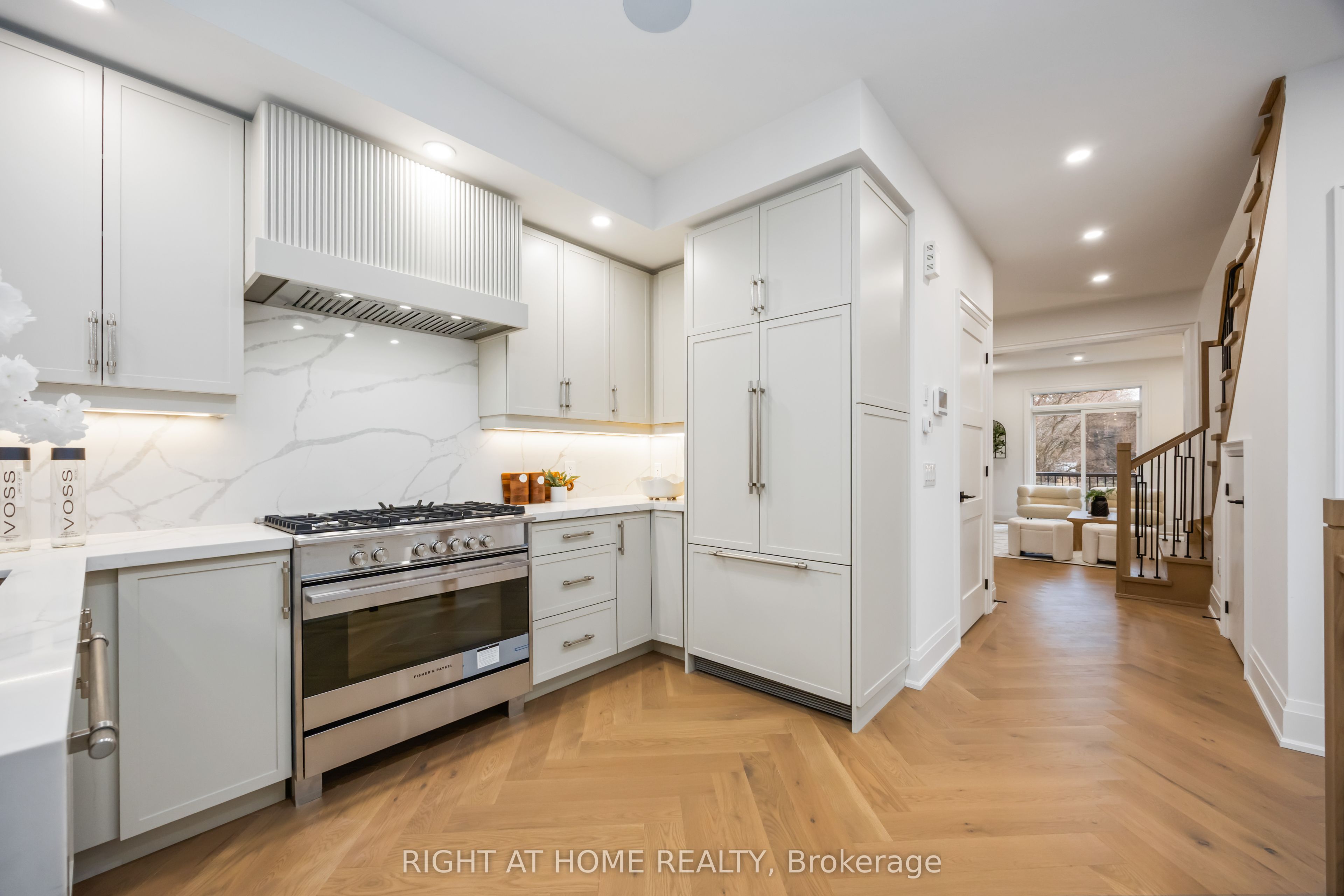 Additional image 5 of 34A Morningside Avenue, Toronto, ON, M6S 1C4