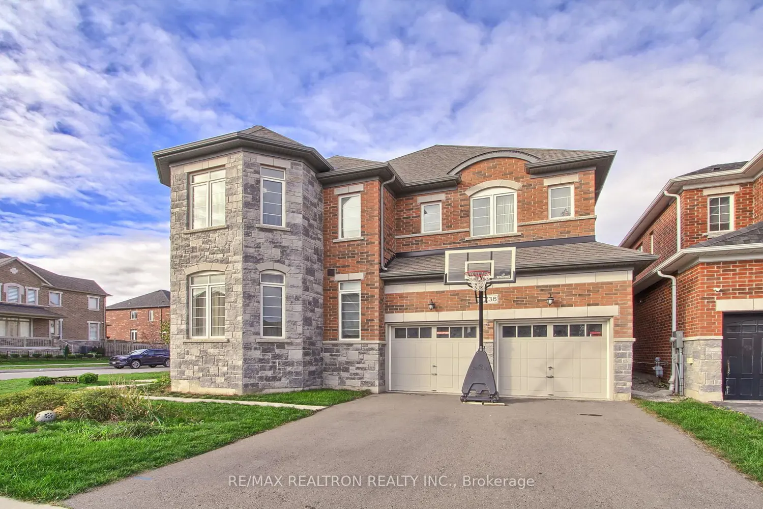 Additional image 2 of 2236 Lozenby Street