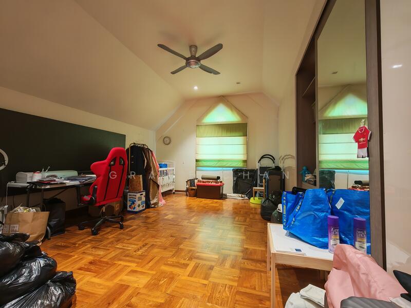 Additional image 4 of West Coast Grove