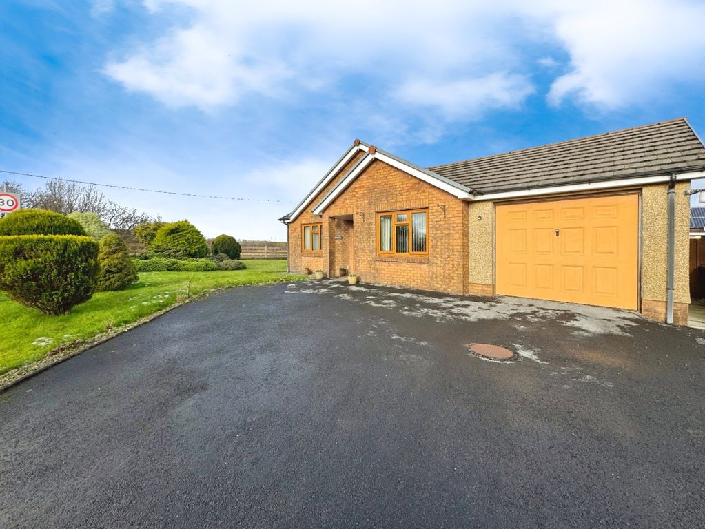 Additional image 20 of 3 bed detached bungalow for saleWaungoch, Upper Tumble, Llanelli, Carmarthenshire SA14