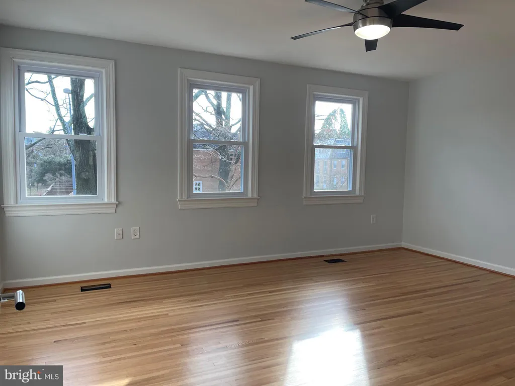 Additional image 19 of 519 G Street SW, Washington, DC 20024