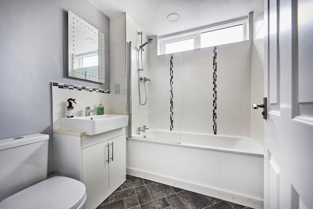 Additional image 7 of Holmes Court, Carlisle Avenue, St Albans, Hertfordshire, AL3