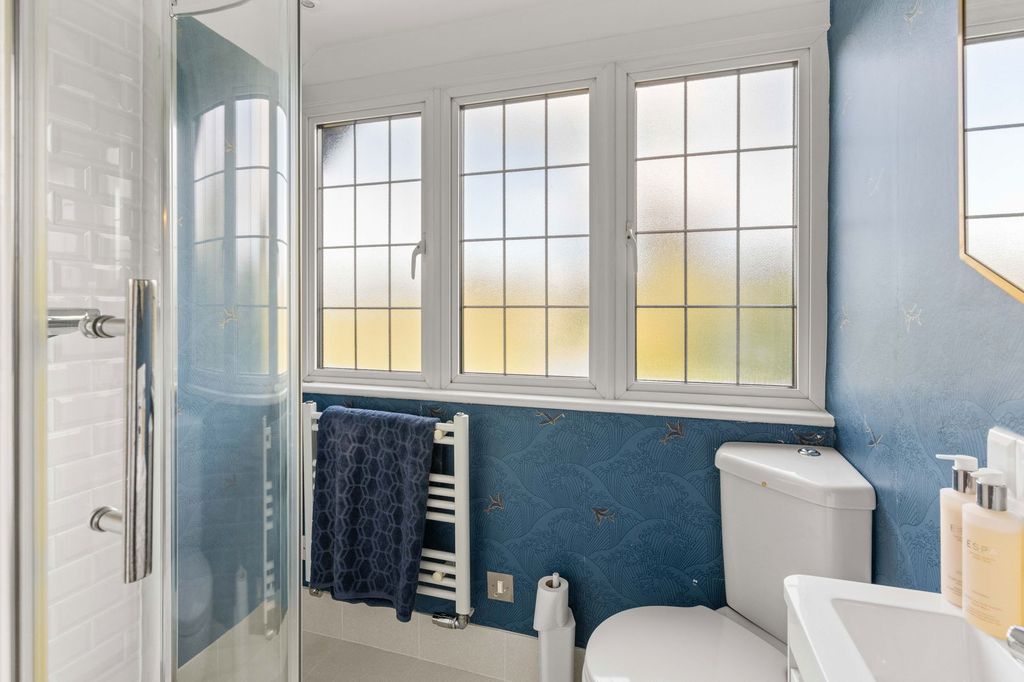Additional image 65 of 6 bed detached house for saleRoundwood Avenue, Hutton Mount, Brentwood CM13