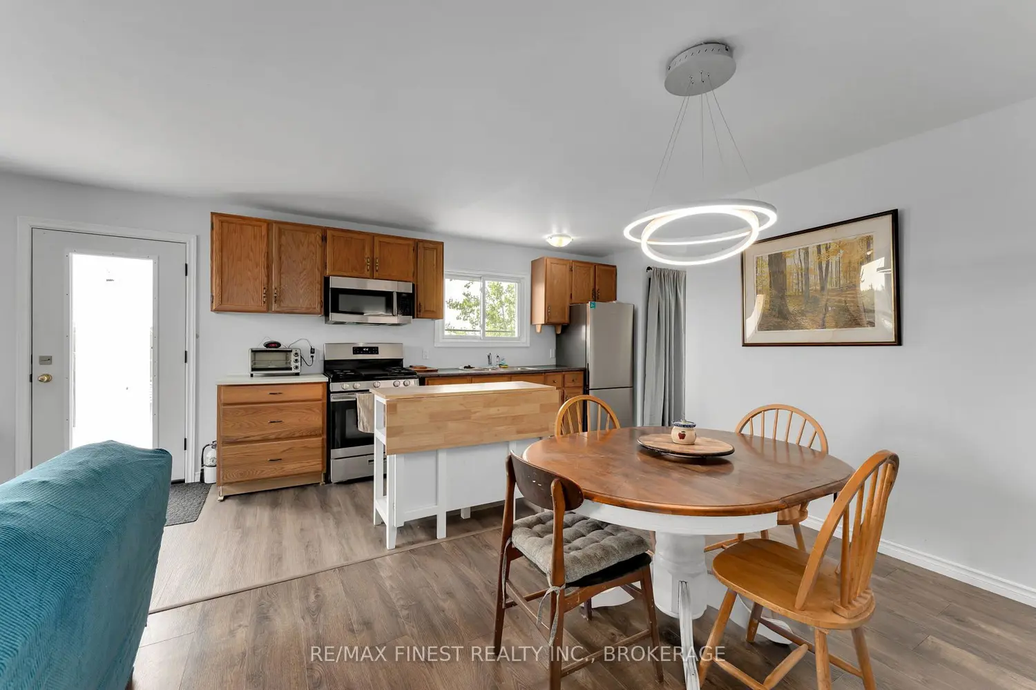 Primary image of 780 Wing Road