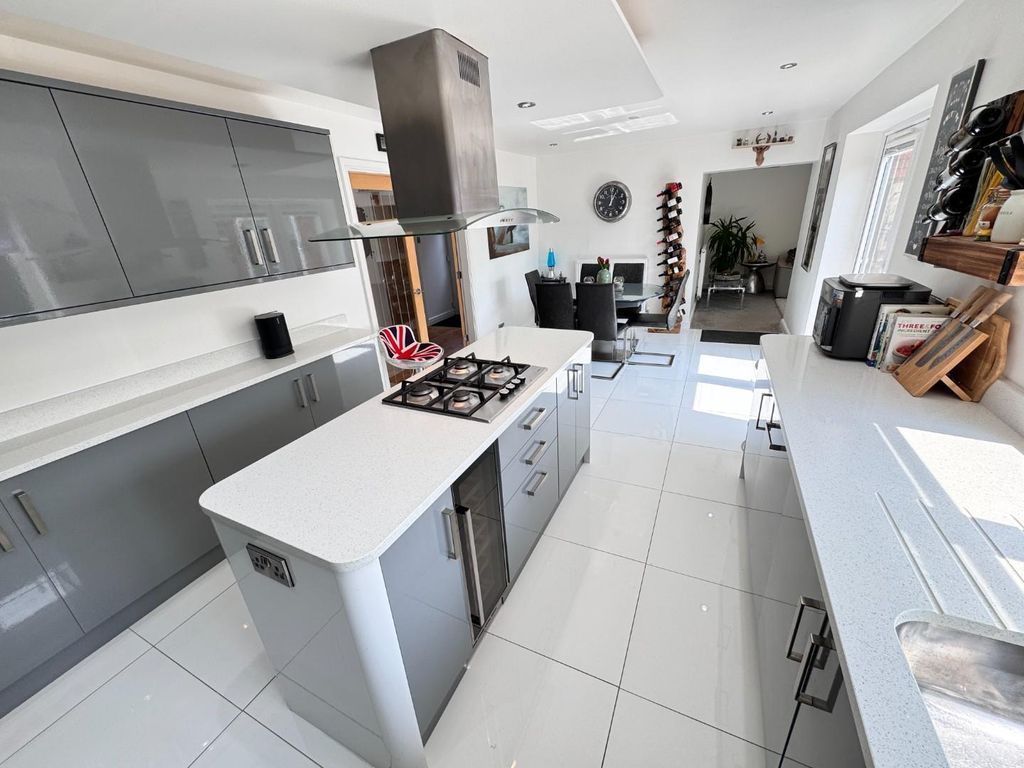 Additional image 11 of 4 bed detached house for saleLakeston Close, Deer Park, Hartlepool TS26