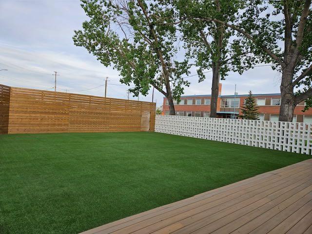 Additional image 2 of 101-340 50 Avenue SE, Calgary, AB, T2G 2B1