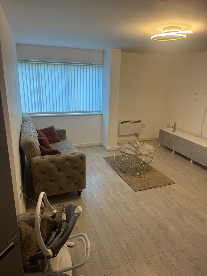 2 Bed Flat, Lexington Court, M50, N1 7GU