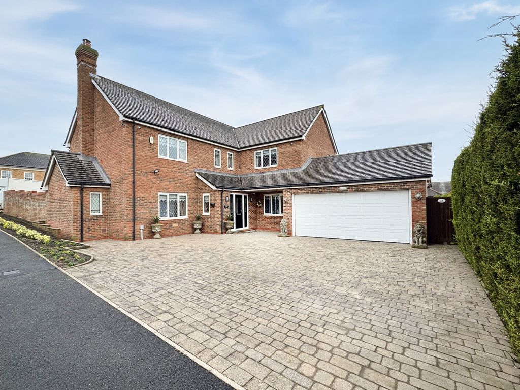 5 bed detached house for saleSnowdrop Road, Hartlepool, 0 TS26