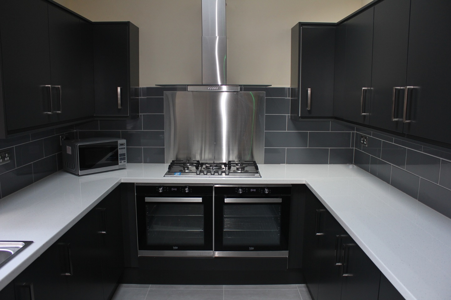 Additional image 2 of 8 Bed Terraced House, Fairbank Avenue, M14, N1 7GU