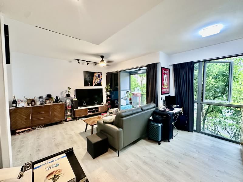 174 Canberra Drive photo 2