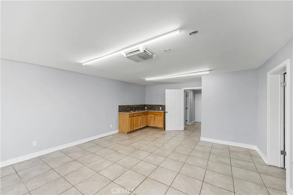 Additional image 19 of 44441 Sierra Highway, Lancaster, CA 93534