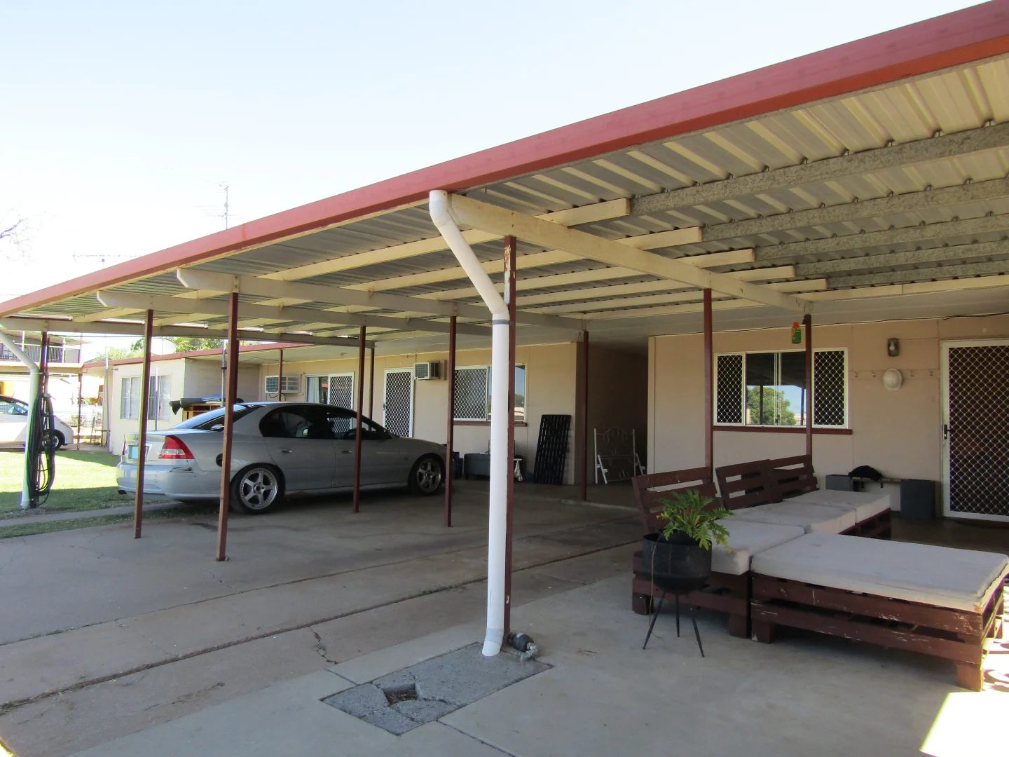 Additional image 2 of Flat 2 & 3/7 Bluff Street, Blackwater QLD 4717