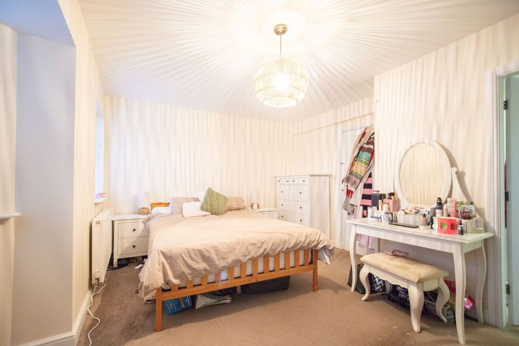 Additional image 14 of 5 bed semi-detached house for saleEastbourne Road, Hornsea HU18