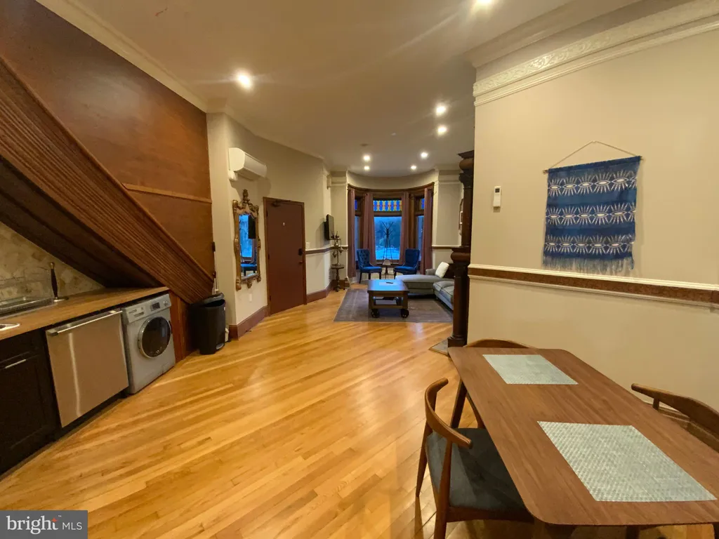 Additional image 14 of 1837 16th Street NW Unit 1, Washington, DC 20009