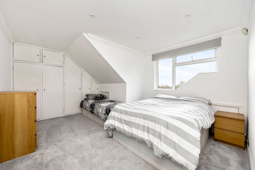 Additional image 6 of 4 bed detached house for saleBenett Drive, Hove BN3