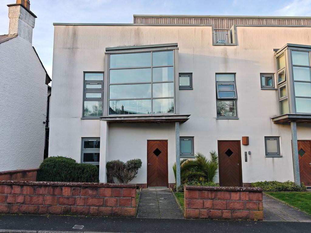 1 bed flat for saleHeswall Point 1 Rocky Lane South, Heswall, Merseyside CH60