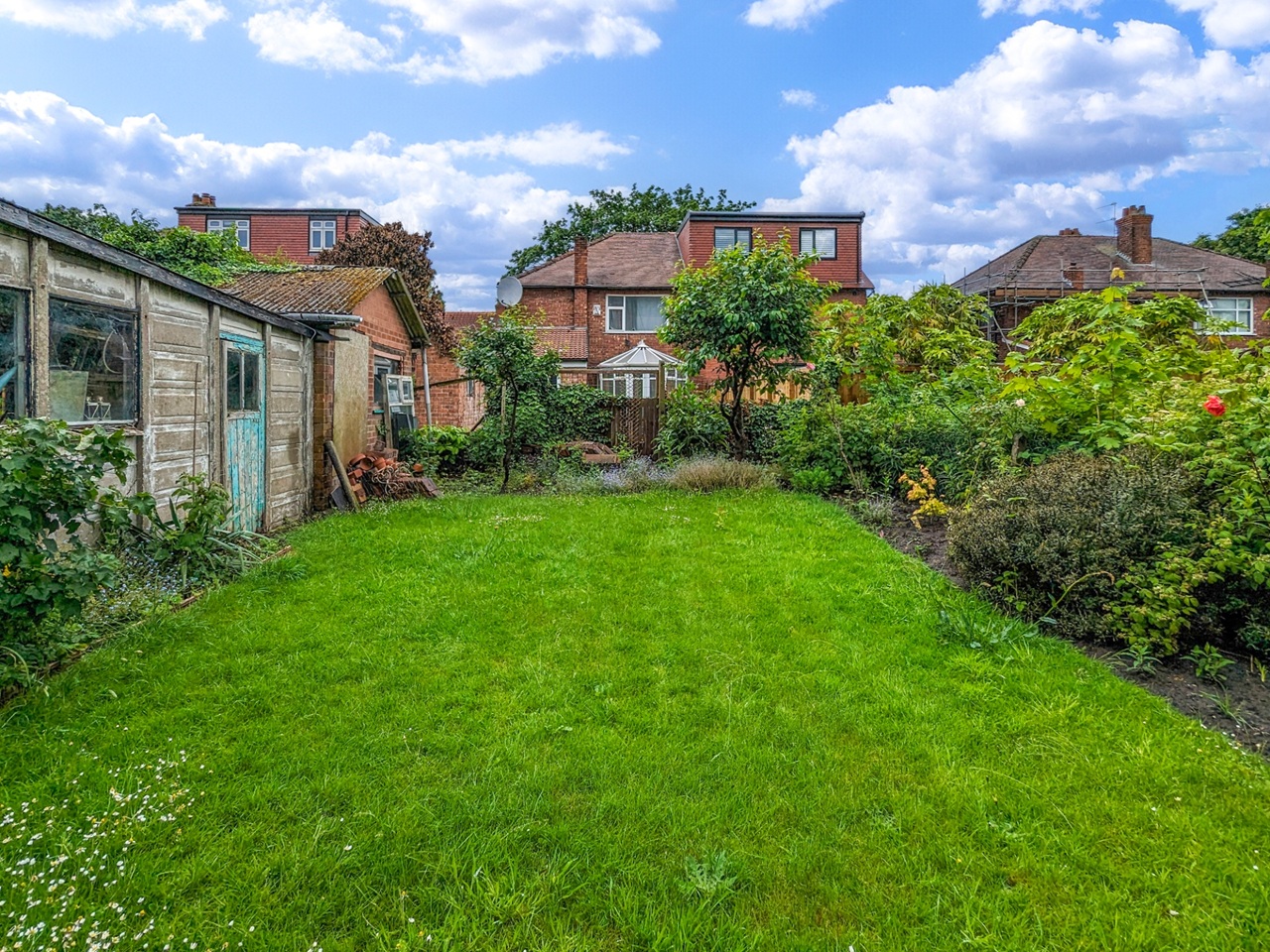3 Bed Semi-Detached House, Ruskin Road, M16, N1 7GU