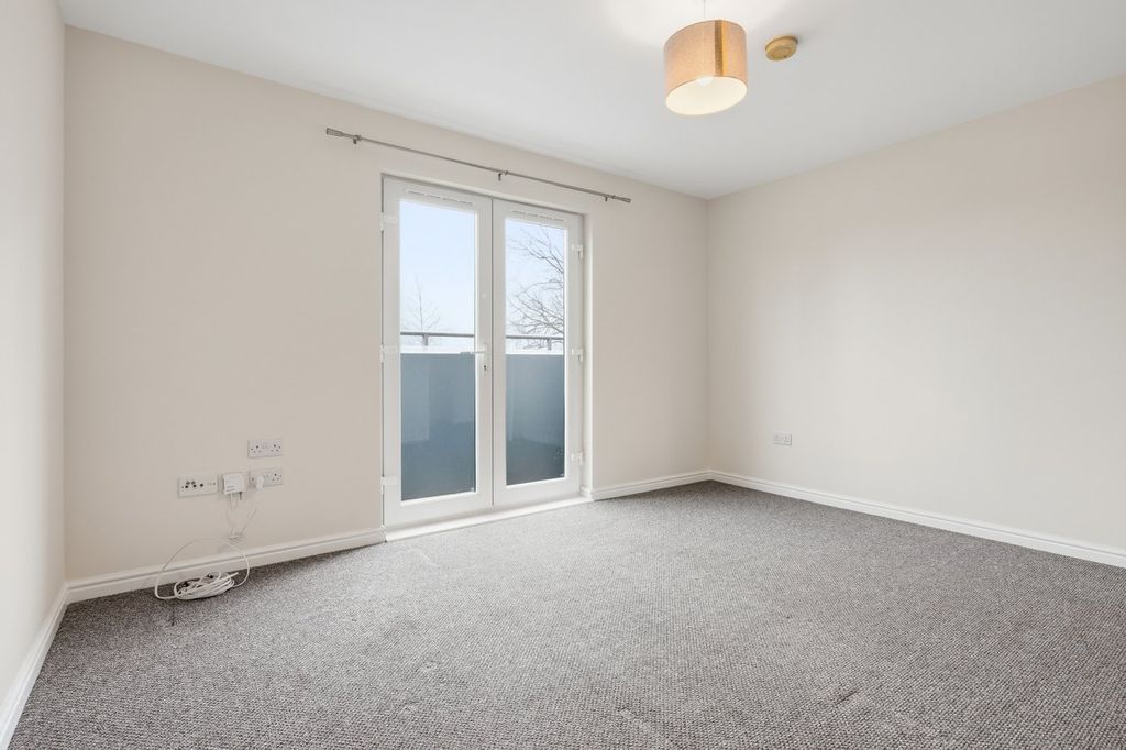 Additional image 7 of 2 bed flat for saleCrookston Court, Larbert FK5
