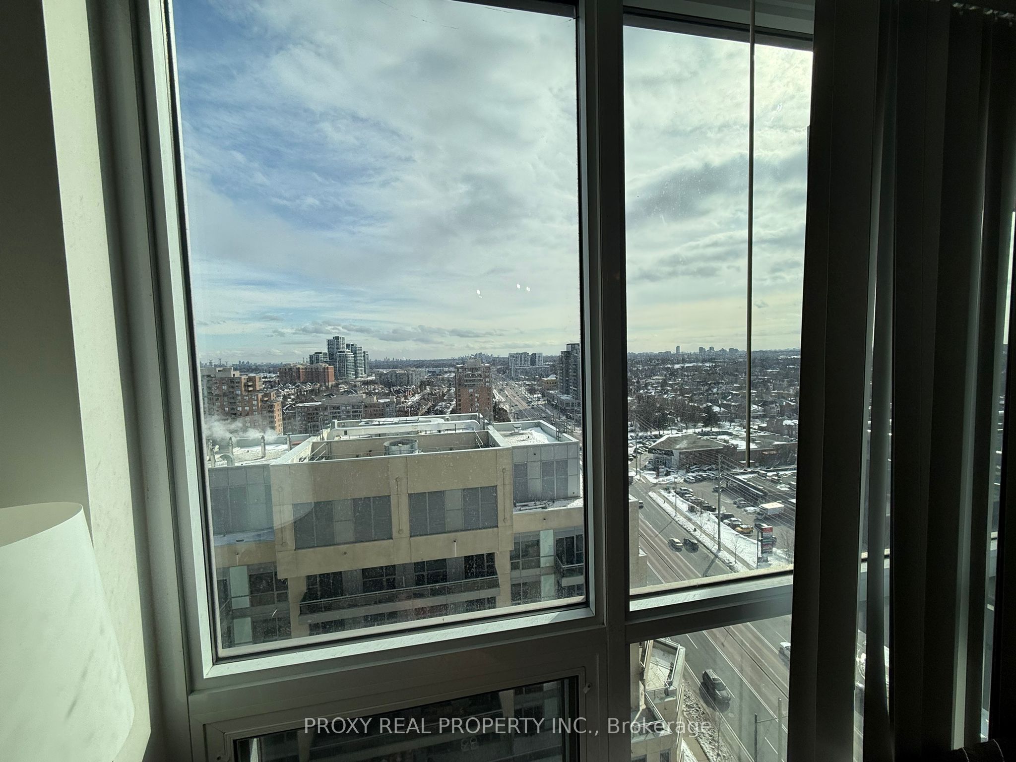 Additional image 5 of 1508-9201 Yonge Street, Richmond Hill, ON, L4C 1H9