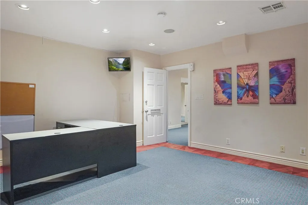 Additional image 15 of 5717 E Beverly Blvd, Los Angeles, CA 90022