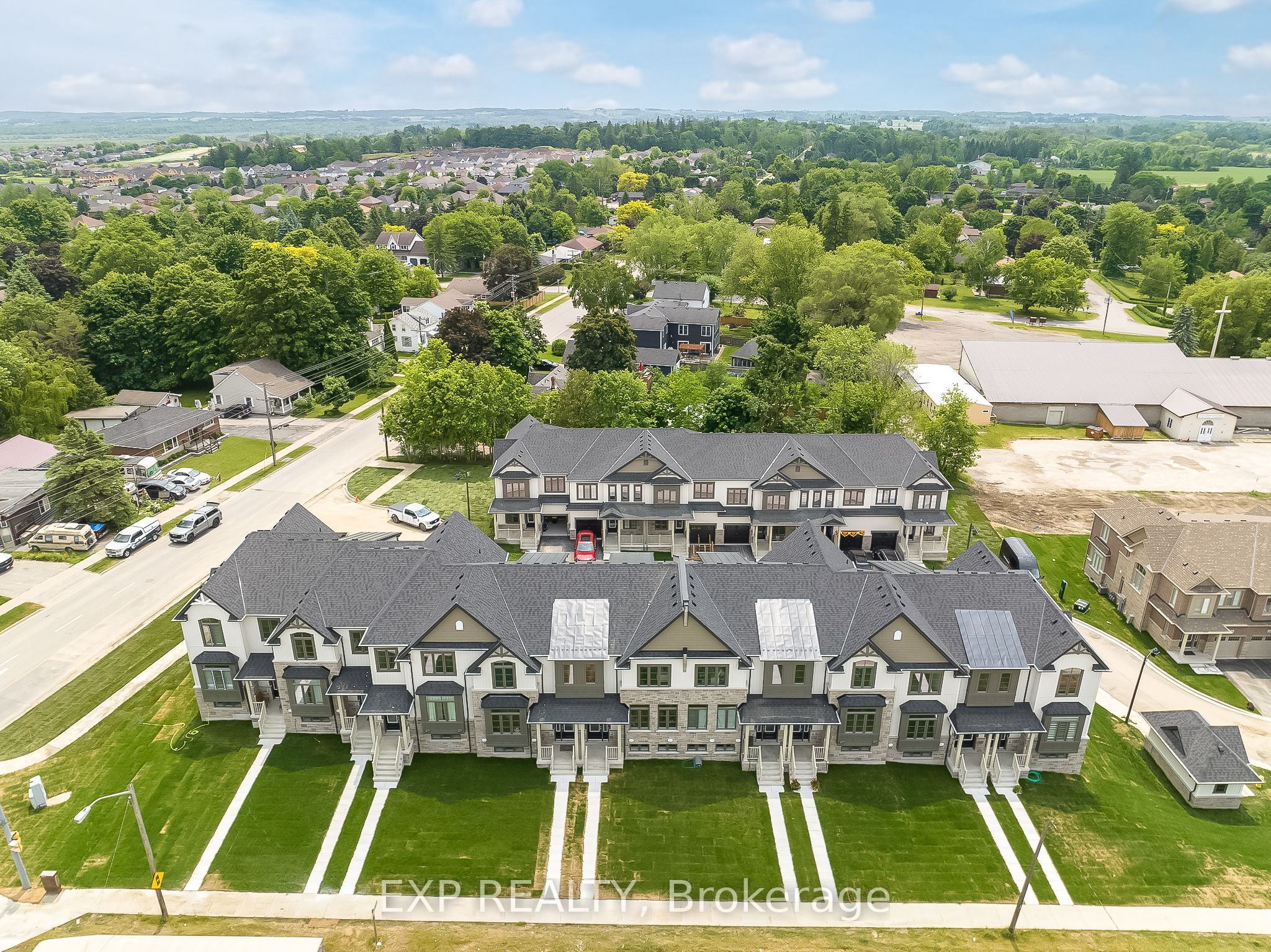 Primary image of 31 Shand Lane, Scugog, ON, L9L 0C7