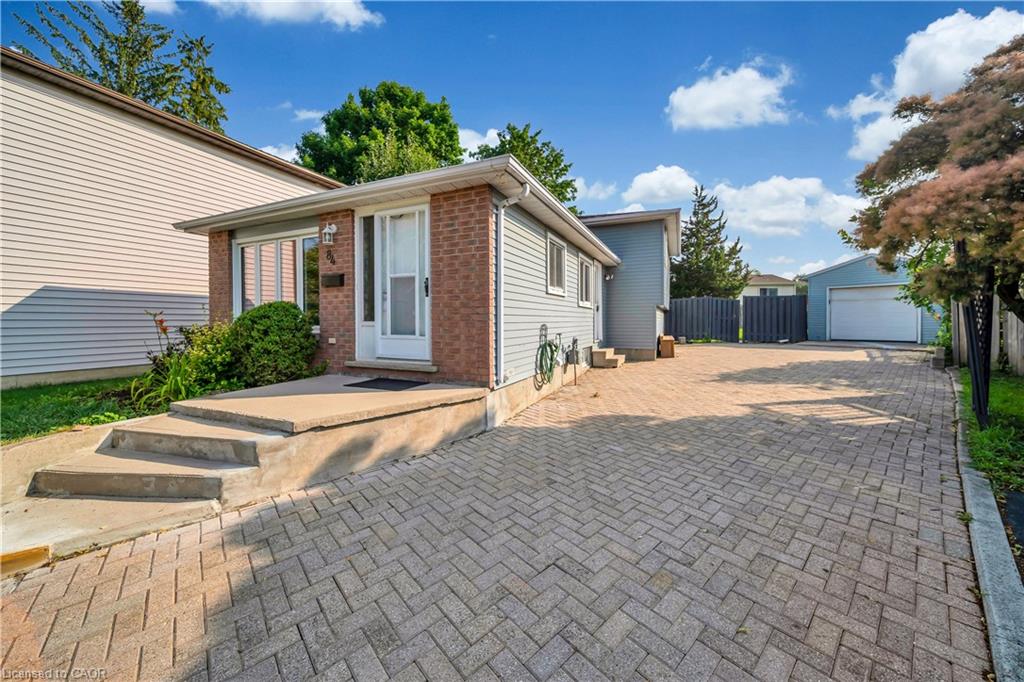 84 Homestead Place, Kitchener, ON, N2N 1Y8