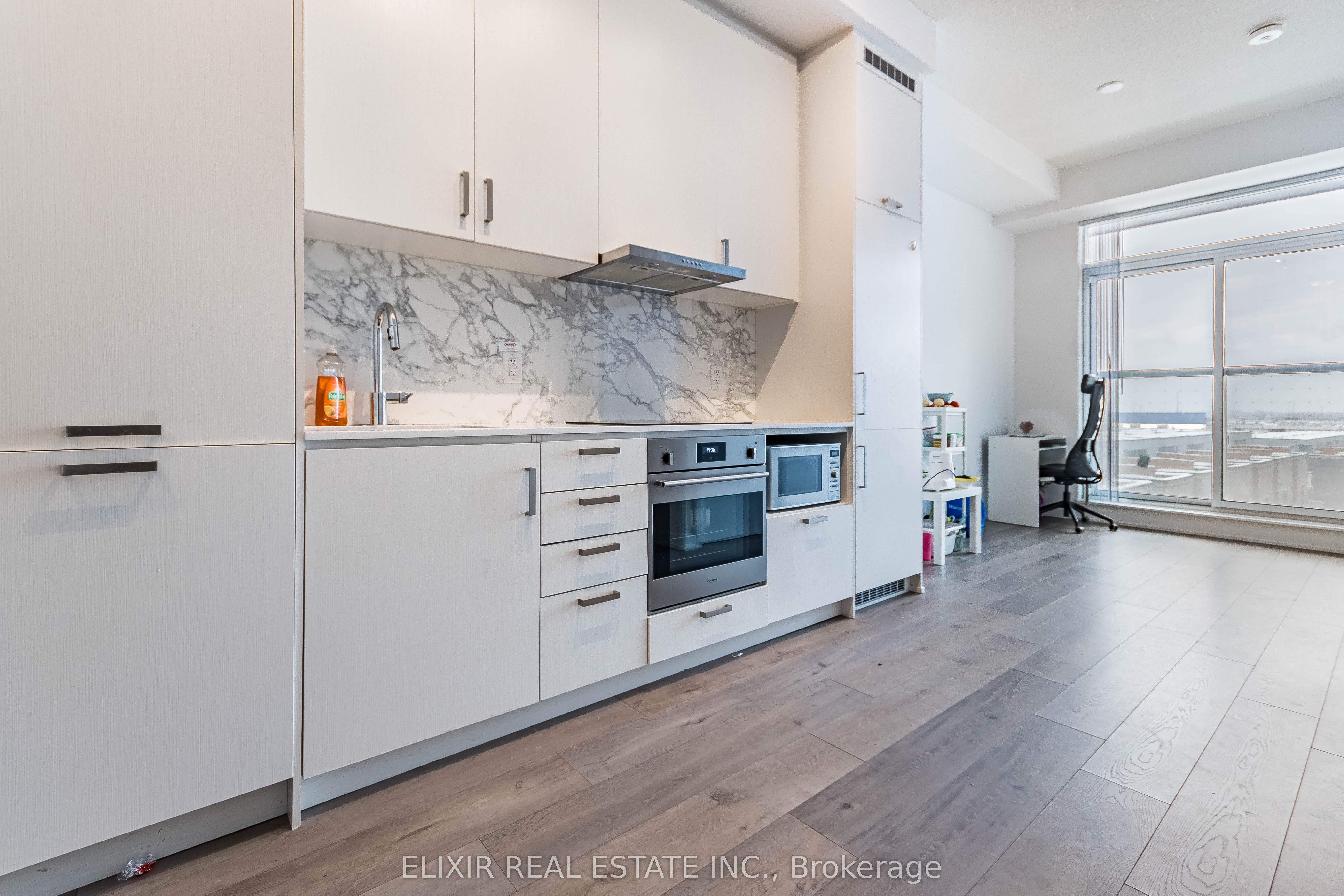 Additional image 6 of 522-60 Honeycrisp Crescent, Vaughan, ON, L4K 0N5