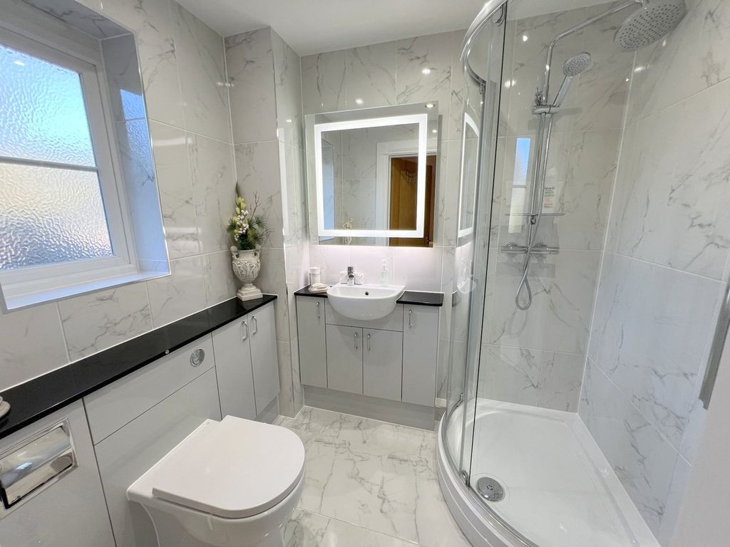 Additional image 16 of 3 bed flat for saleBurton Road, Branksome Park, Poole BH13